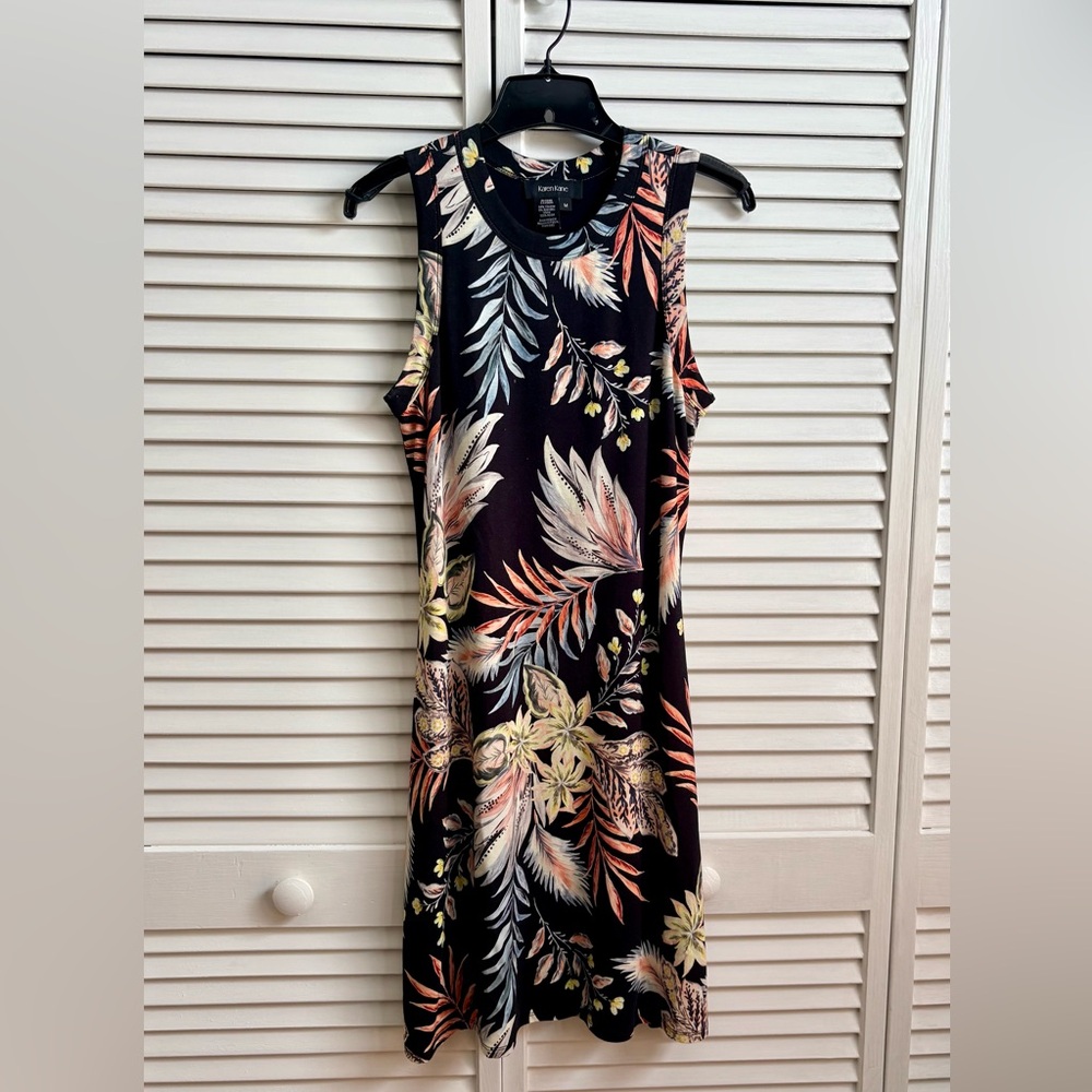 Karen Kane Beautiful Black Tropical Print Dress